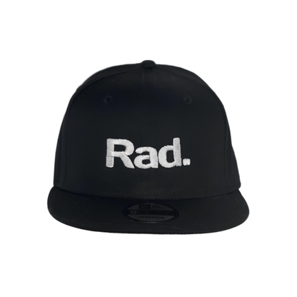 Gorra con logo de Rad Originals